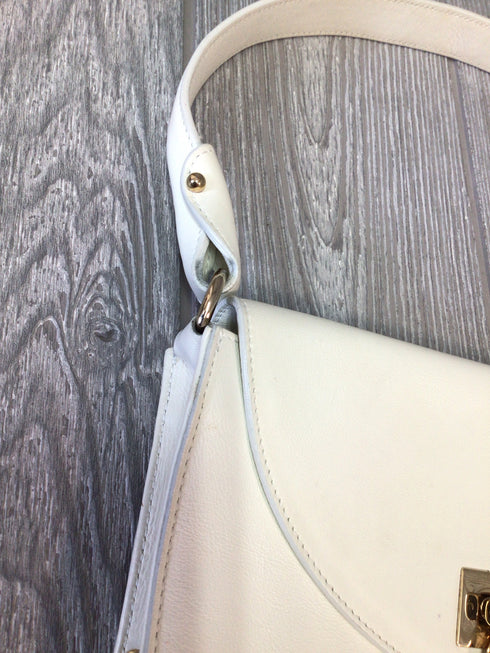 Ferragamo Giancin Leather Purse AU-21/4406